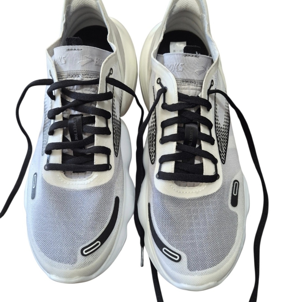 Brooks AURORA BL